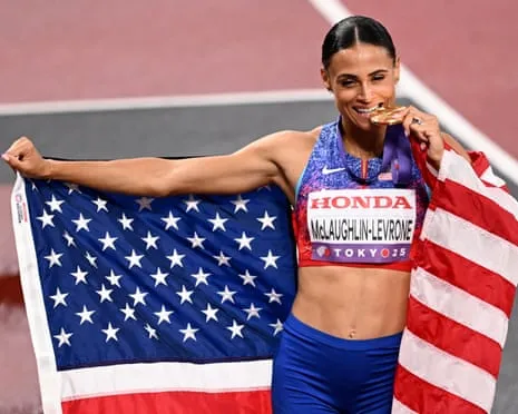 The American sprinter runs quickest women’s 400m in fourty years to win gold medal