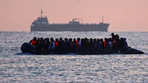 First Migrant Deported to France Under Recent Reciprocal Deal